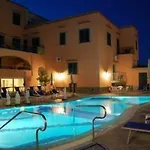 Terme Rosaleo 3* 卡萨米乔拉泰尔梅
